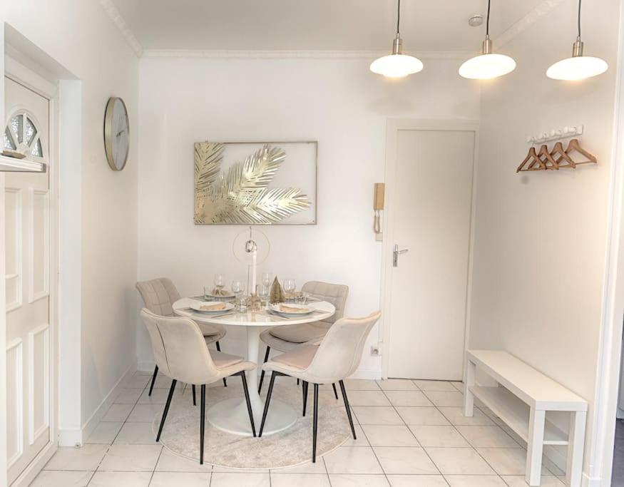 Le Nid Cosy -Au Coeur D'Orleans Apartment Екстериор снимка